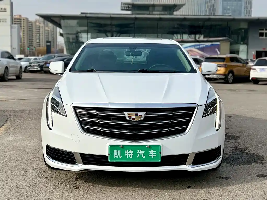 Cadillac XTS 2019 — фото 2