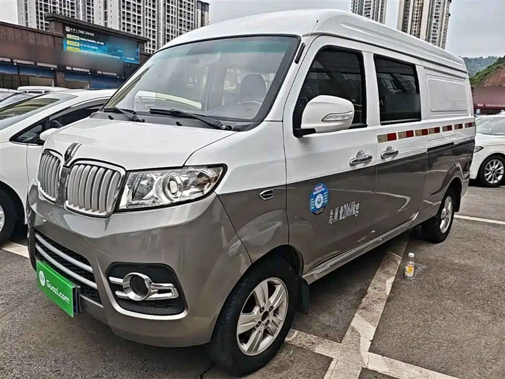 Jinbei Hiace X30L 2020