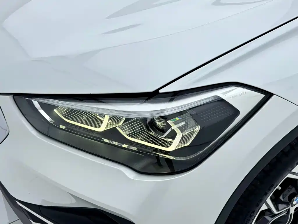 BMW X1 2022 — фото 18