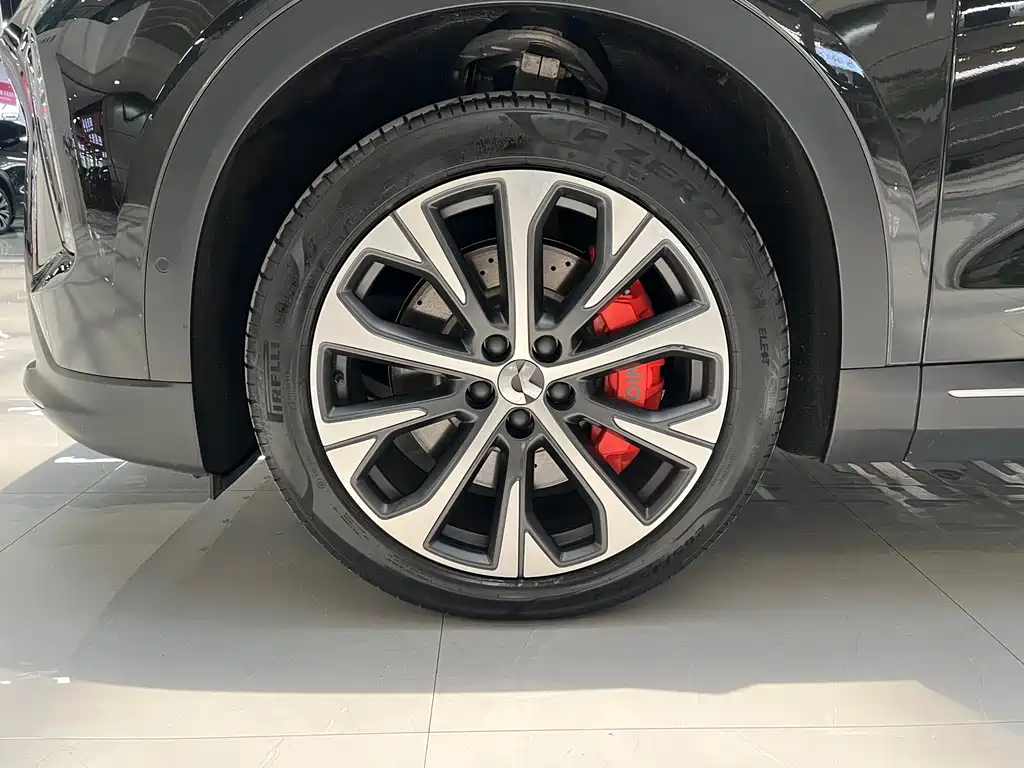 NIO EC7 2024