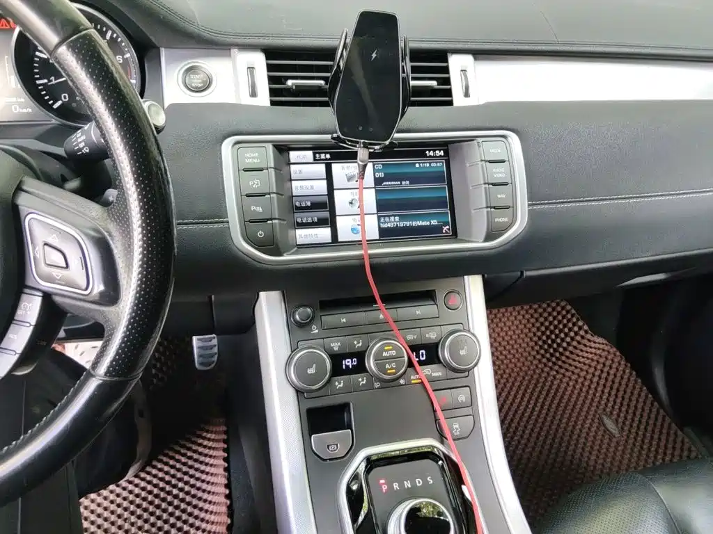 Land Rover Range Rover Evoque 2015 — фото 14