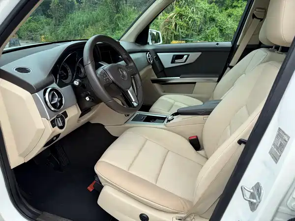 Mercedes-Benz GLK-Class 2013