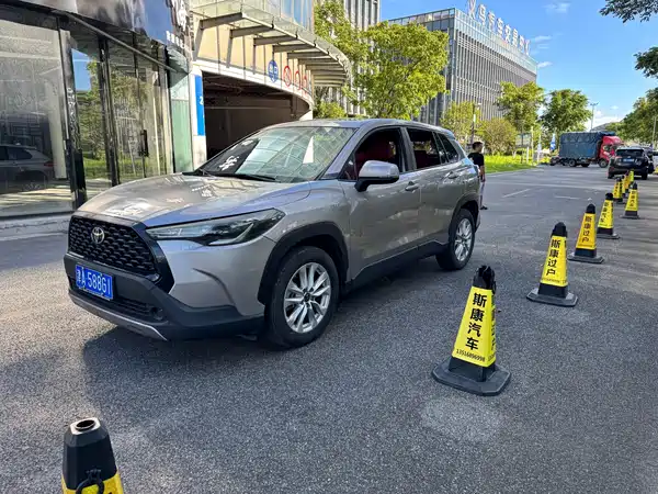 Toyota Corolla Cross 2023
