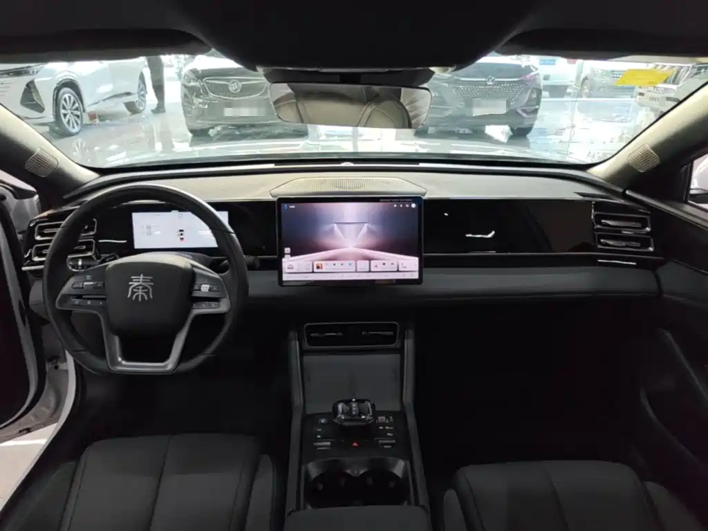 BYD Qin L 2025 — фото 10