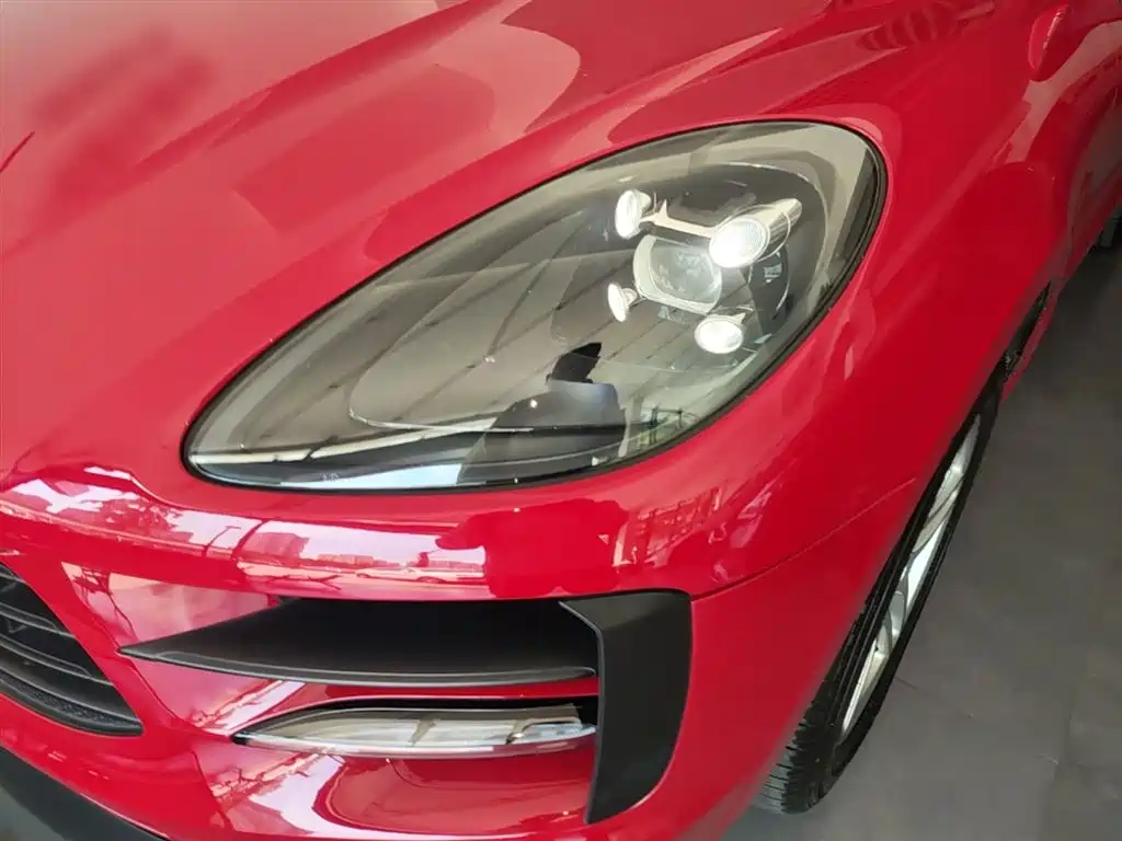 Porsche Macan 2020 — фото 24