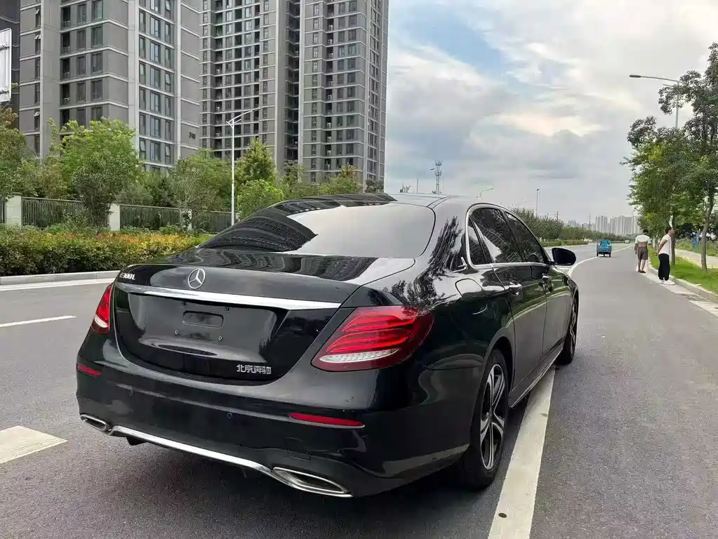 Mercedes-Benz E-Class 2020