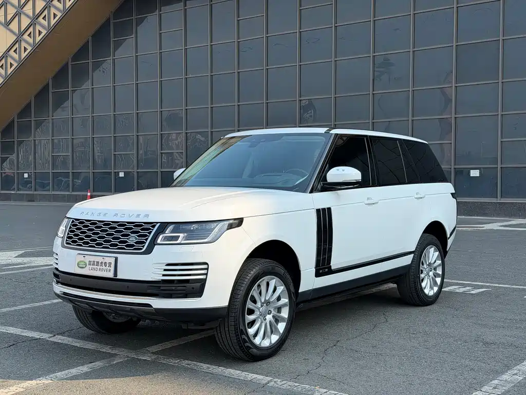 Land Rover Range Rover 2020 — фото 1