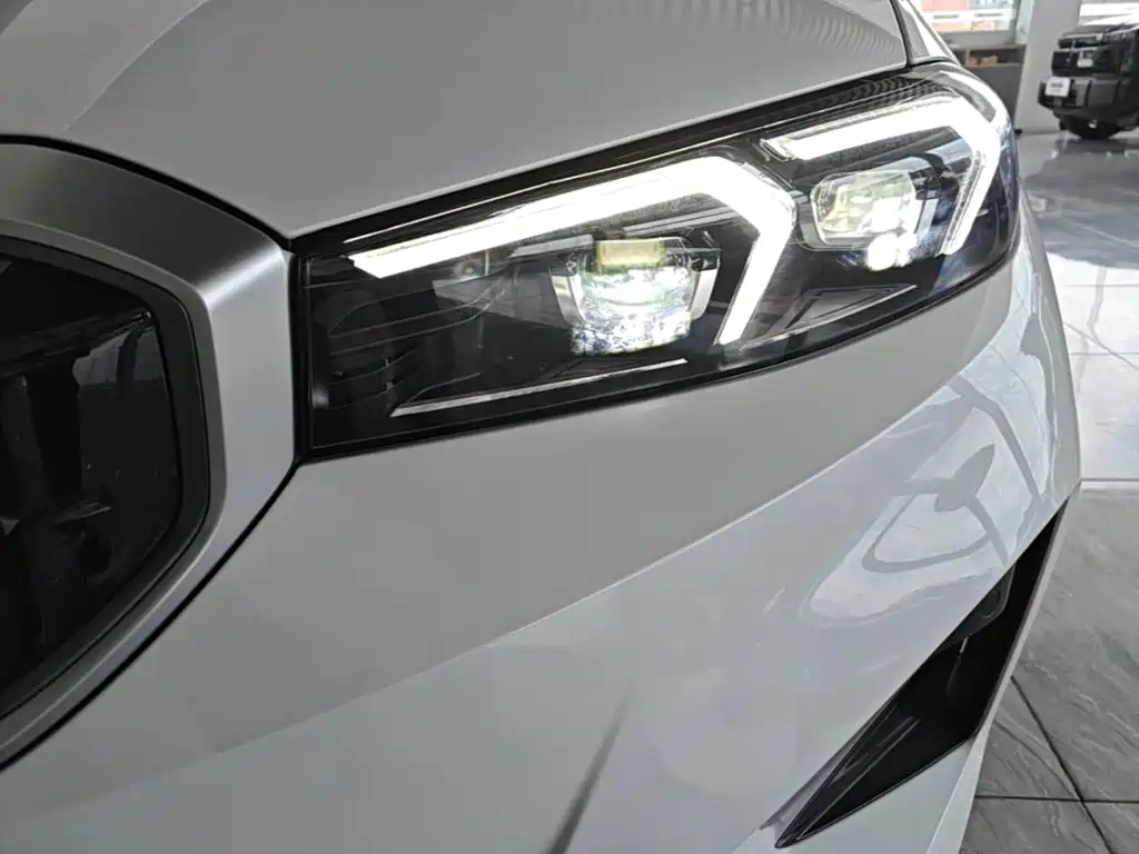 BMW i3 2023 — фото 24