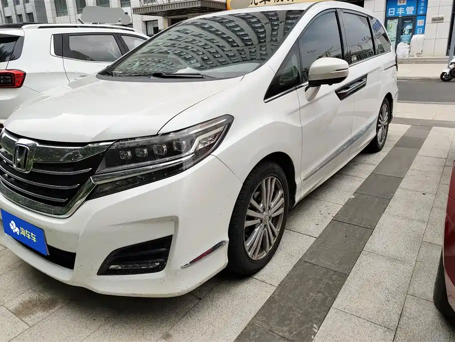 Honda Elysion 2018
