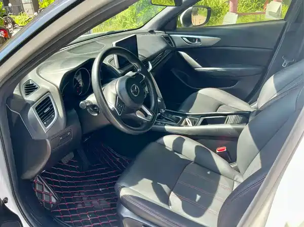Mazda CX-4 2018