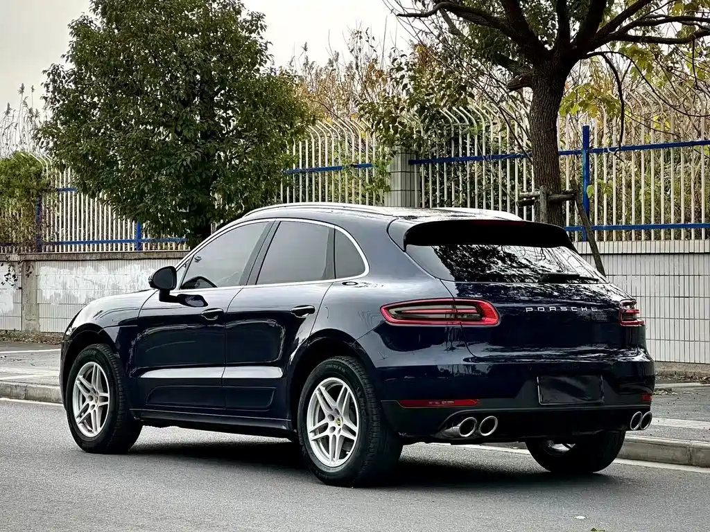 Porsche Macan 2017 — фото 3
