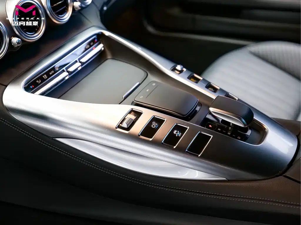 Mercedes-Benz AMG GT 2020 — фото 13