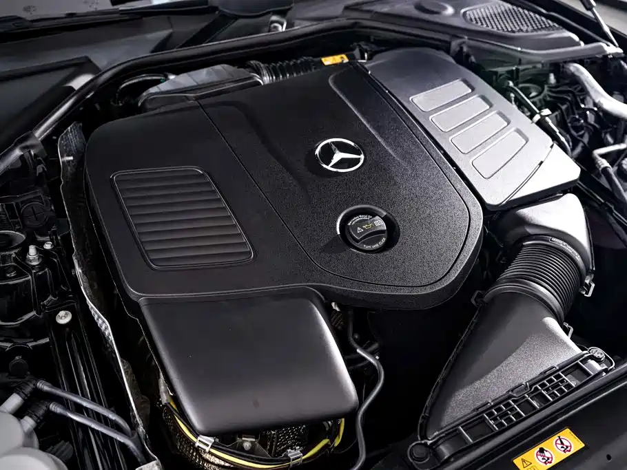 Mercedes-Benz E-Class 2025 — фото 13