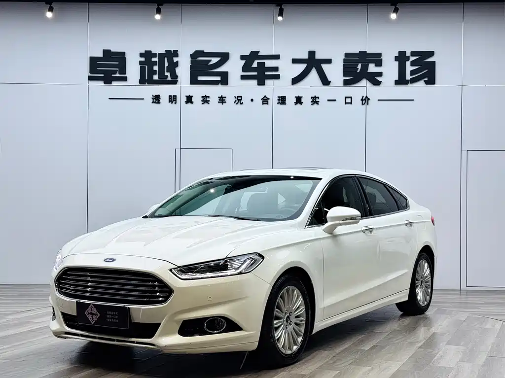 Ford Mondeo 2015 — фото 1