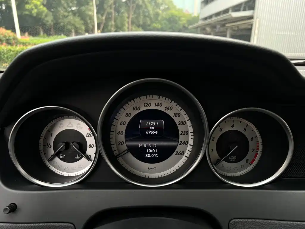 Mercedes-Benz C-Class 2012