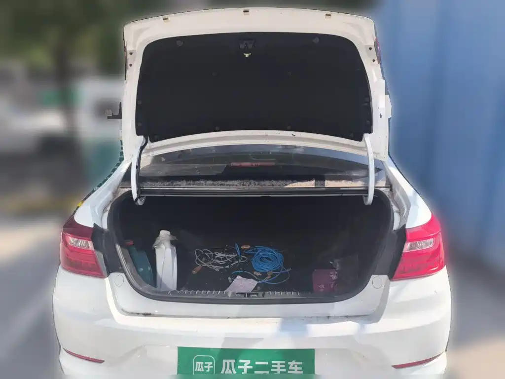 Geely Vision 2020 — фото 10