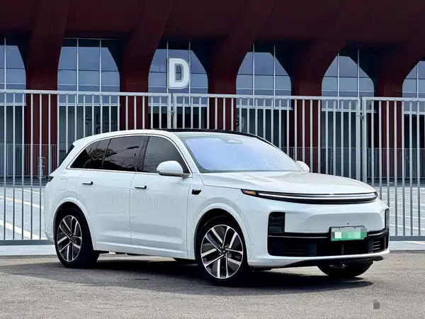 Li Auto L7 2023