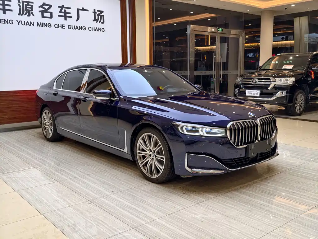 BMW 7 Series 2020 — фото 3