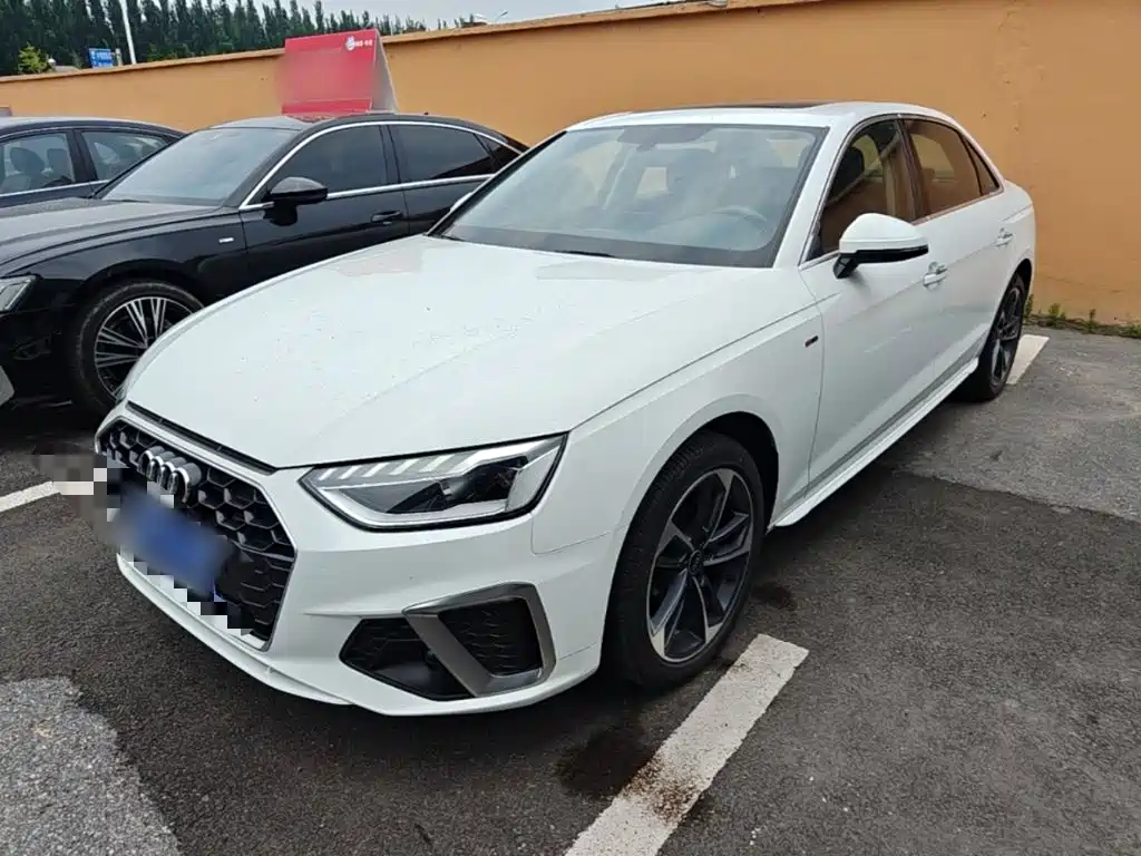 Audi A4L 2023