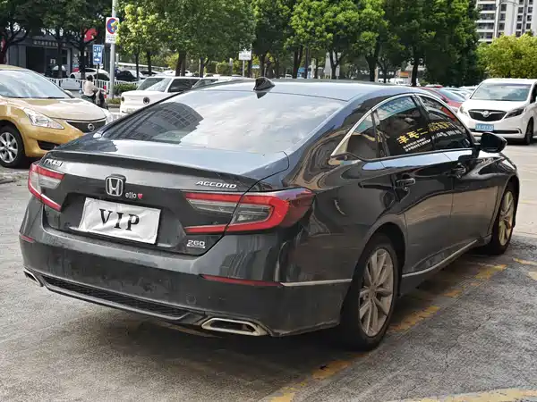 Honda Accord 2023