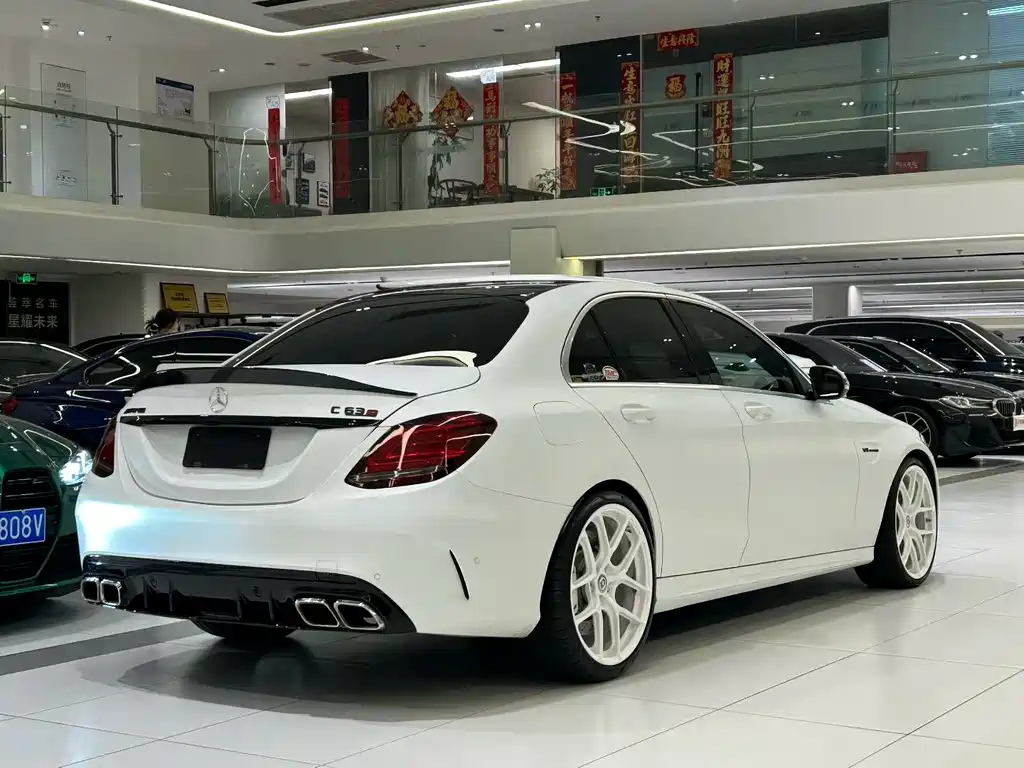 Mercedes-Benz C-Class AMG 2016 — фото 4