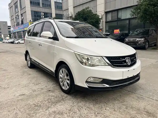 Baojun 730 2018