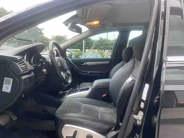 Mercedes-Benz R-Class 2016