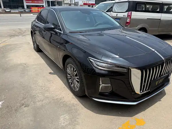 Hongqi H5 2022