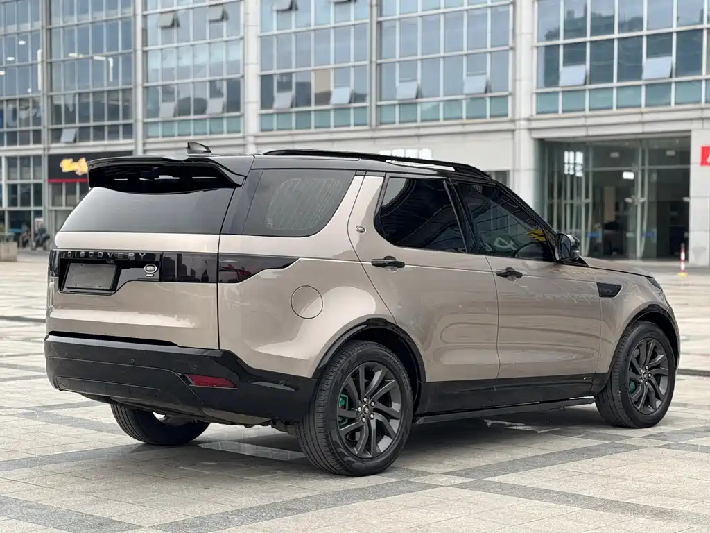 Land Rover Discovery 2021 — фото 13