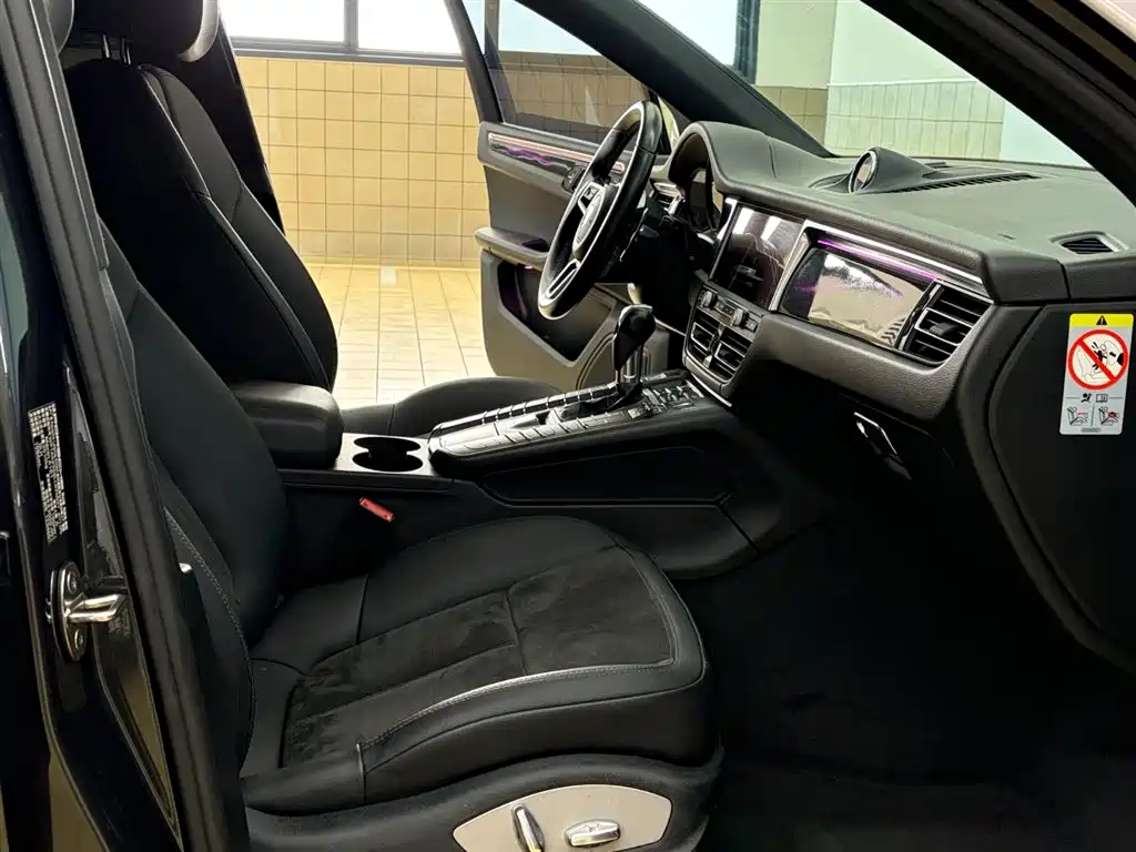 Porsche Macan 2021 — фото 10