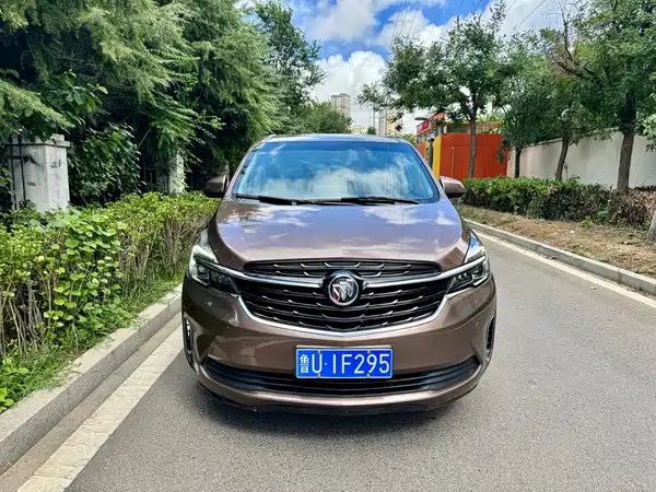 Buick GL8 2021