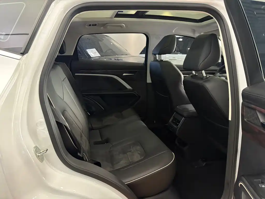 Haval H6 2023 — фото 10