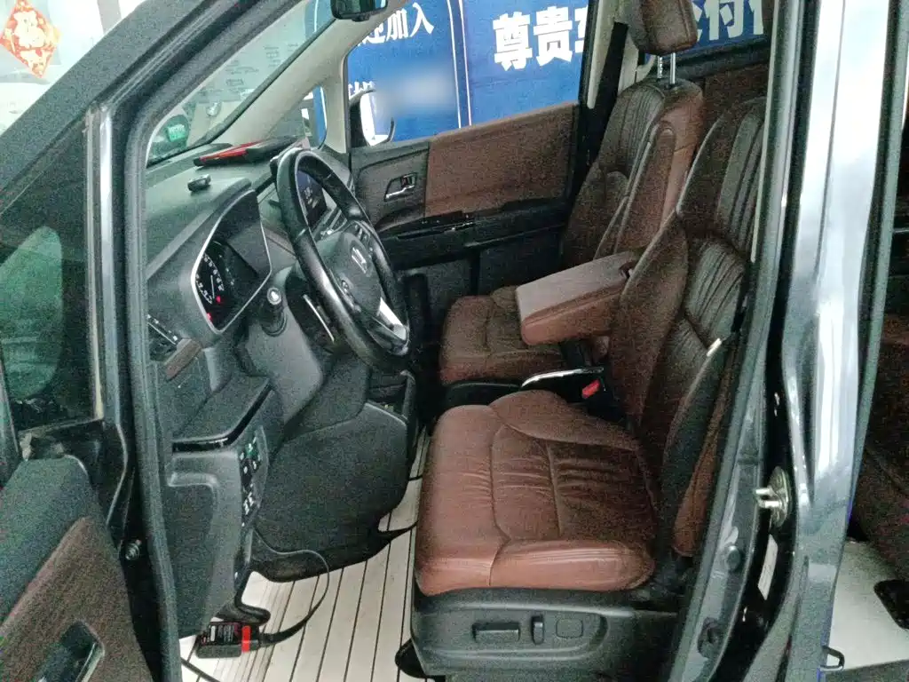 Honda Odyssey 2022 — фото 11