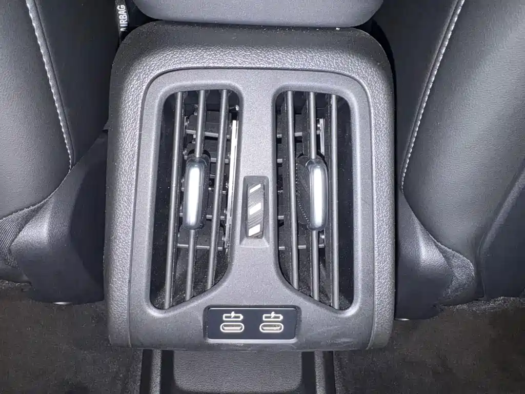 BMW X1 2023 — фото 11