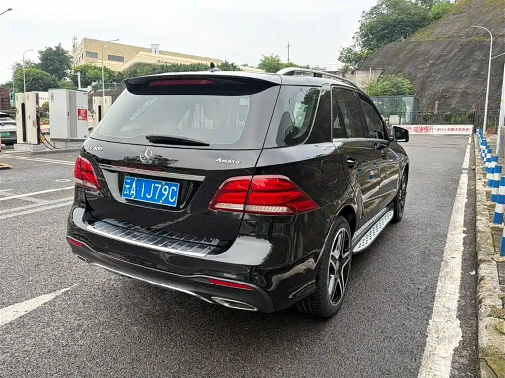 Mercedes-Benz GLE 2017