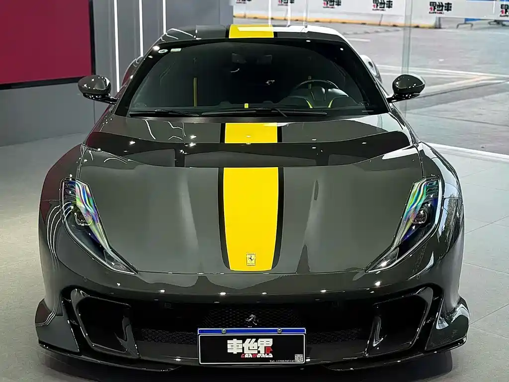 Ferrari 812 2025 — фото 2