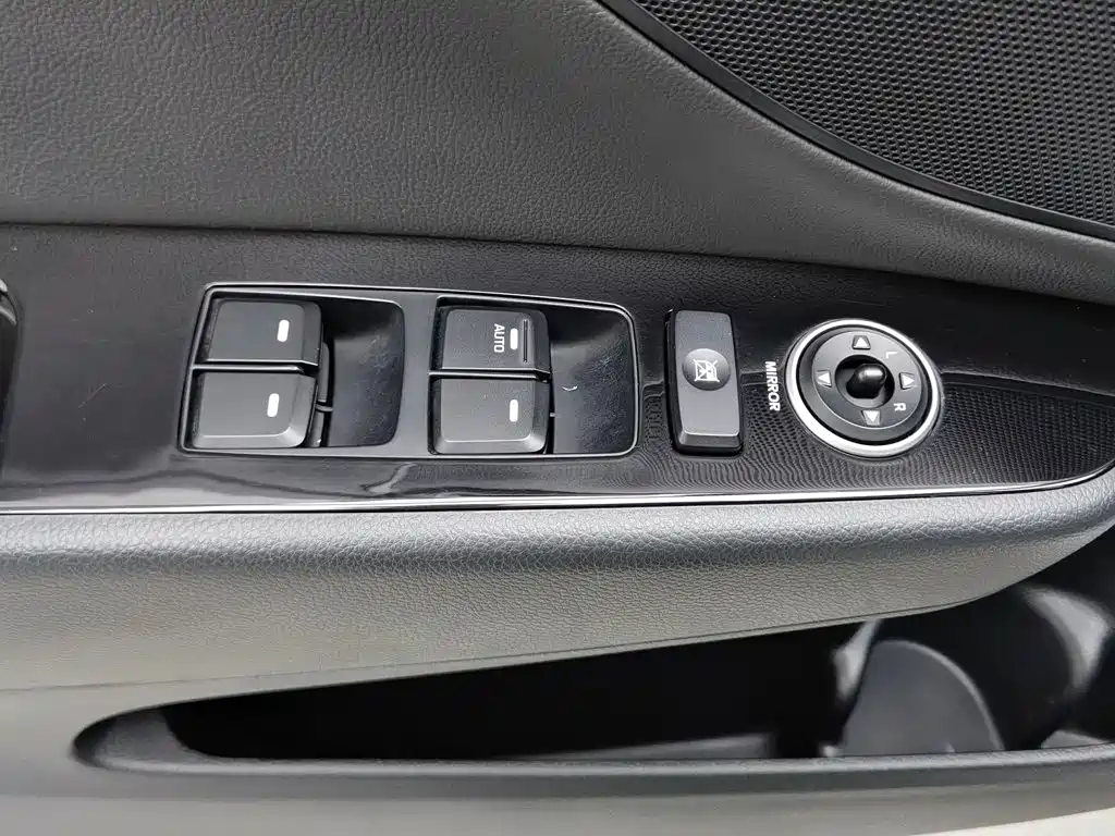 Hyundai Mistra 2018 — фото 9