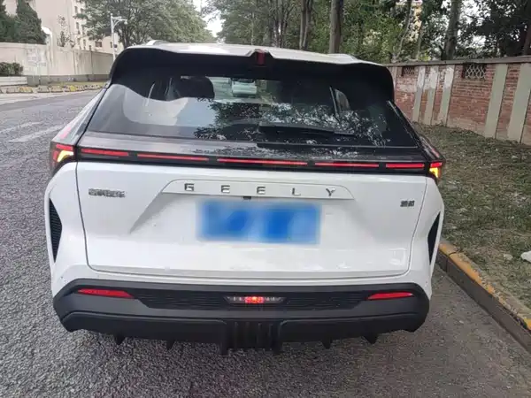 Geely Boyue 2026