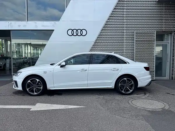 Audi A4L 2024