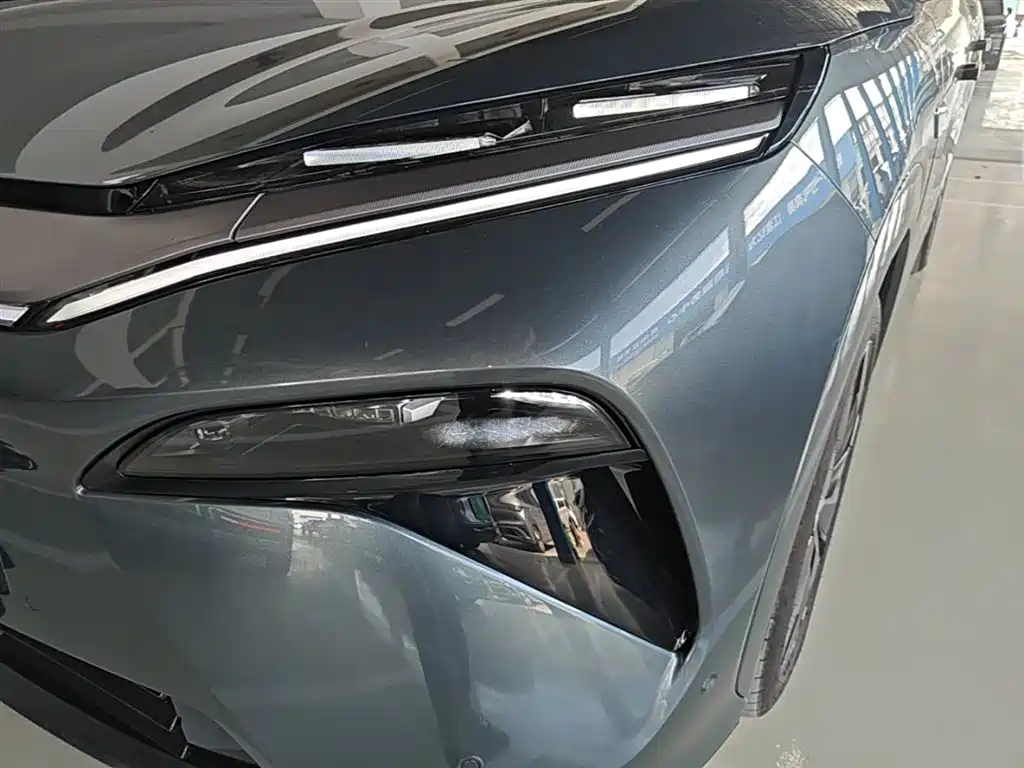 BYD Tang L 2025 — фото 24