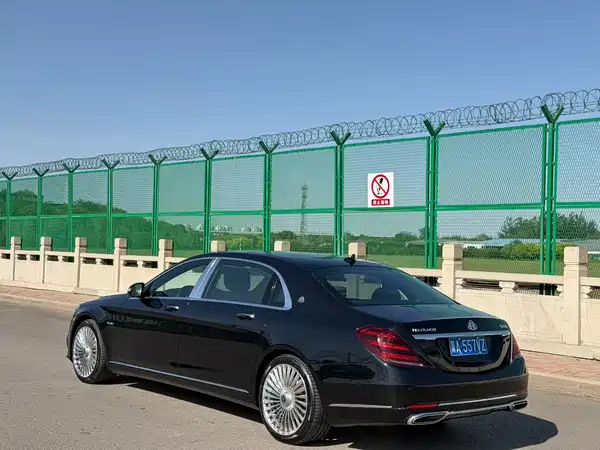 Mercedes-Benz Maybach S-Class 2015