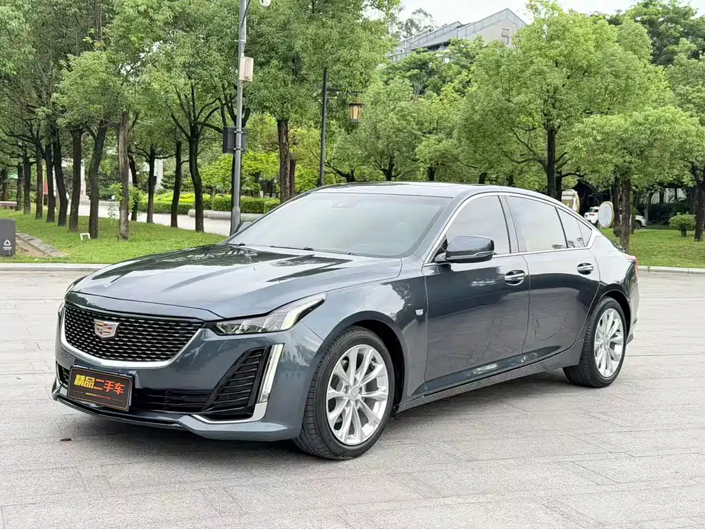 Cadillac CT5 2022 — фото 1