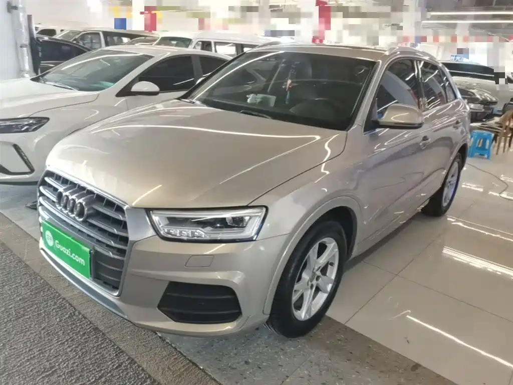 Audi Q3 2018 — фото 2