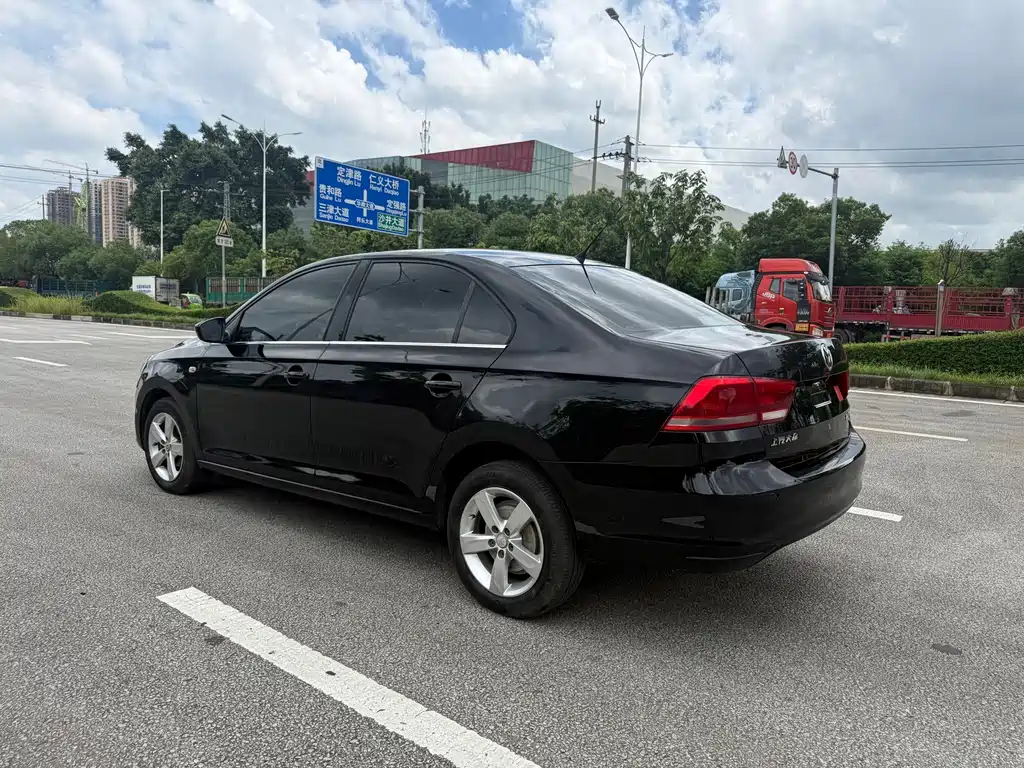 Volkswagen Santana 2016