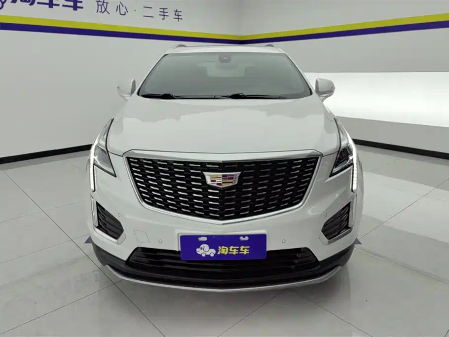 Cadillac XT5 2021 — фото 2