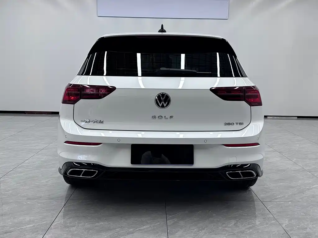 Volkswagen Golf 2023