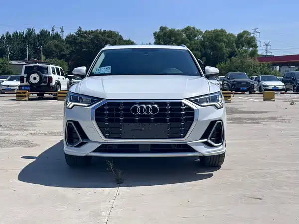 Audi Q3 2022