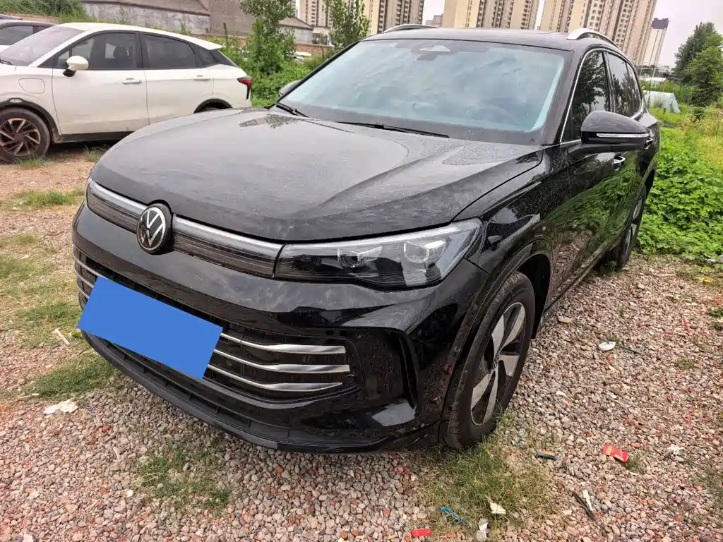 Volkswagen Tiguan L 2025