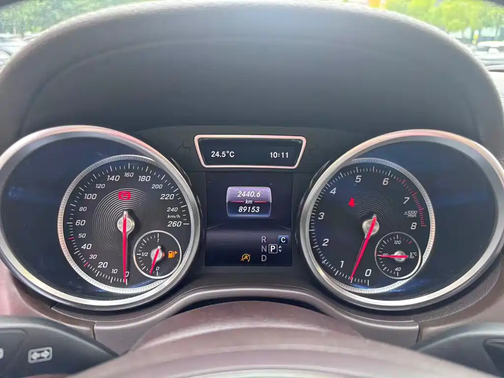Mercedes-Benz GLE 2018 — фото 11