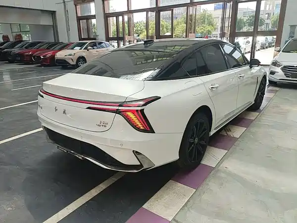 Hongqi H6 2025